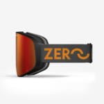 Contrast Skibrillen mit rotem Spiegelglas, grauem Band mit orangefarbenem Logo, ausgestattet mit 3-lagigem antibakteriellem Schaum, hergestellt in Italien, bieten S3-Schutz und herausragende Leistung.